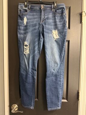INC International Concepts Distressed Blue Skinny Jeans